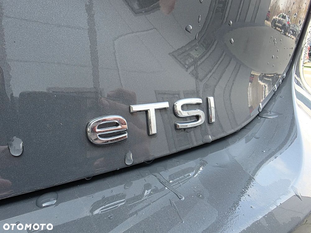 Volkswagen Golf Variant 1.5 eTSI OPF DSG Life - 19