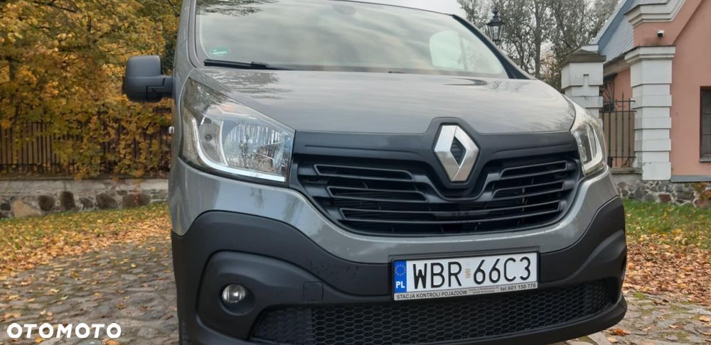 Renault Trafic - 1