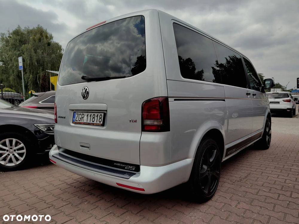 Volkswagen Multivan - 7