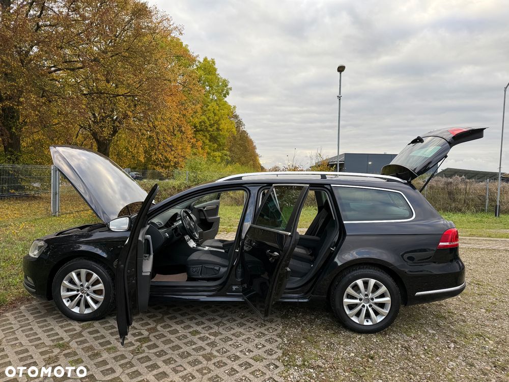 Volkswagen Passat Variant 2.0 Blue TDI DSG SCR Comfortline - 20