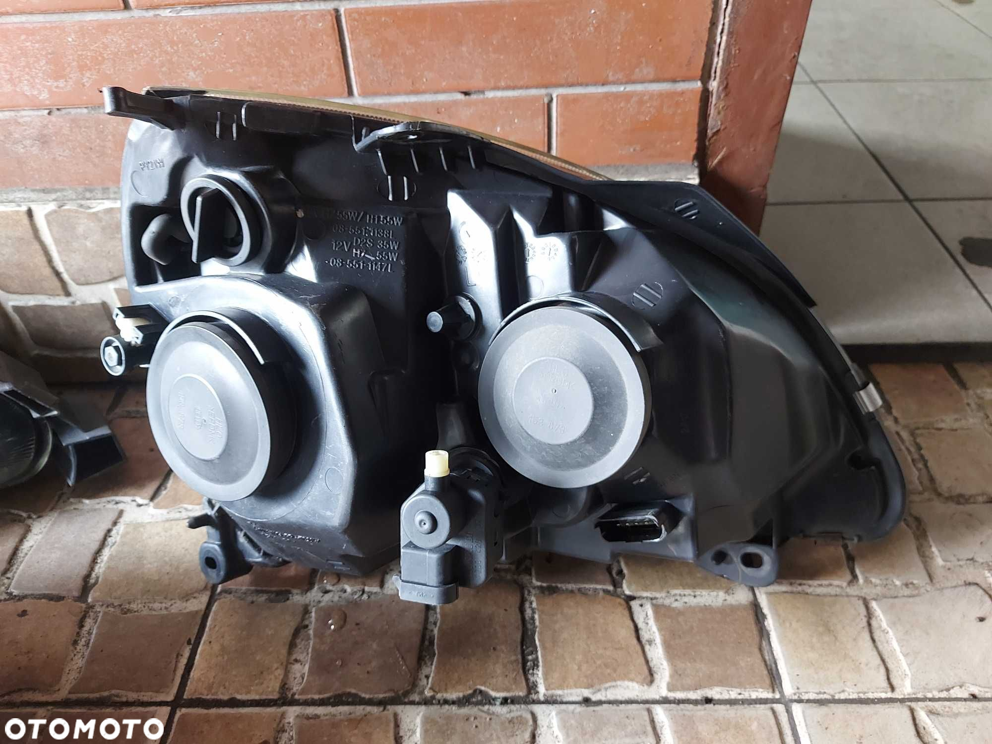 Renault Clio II Lift lampa przednia DEPO FV transport/dostawa - 2