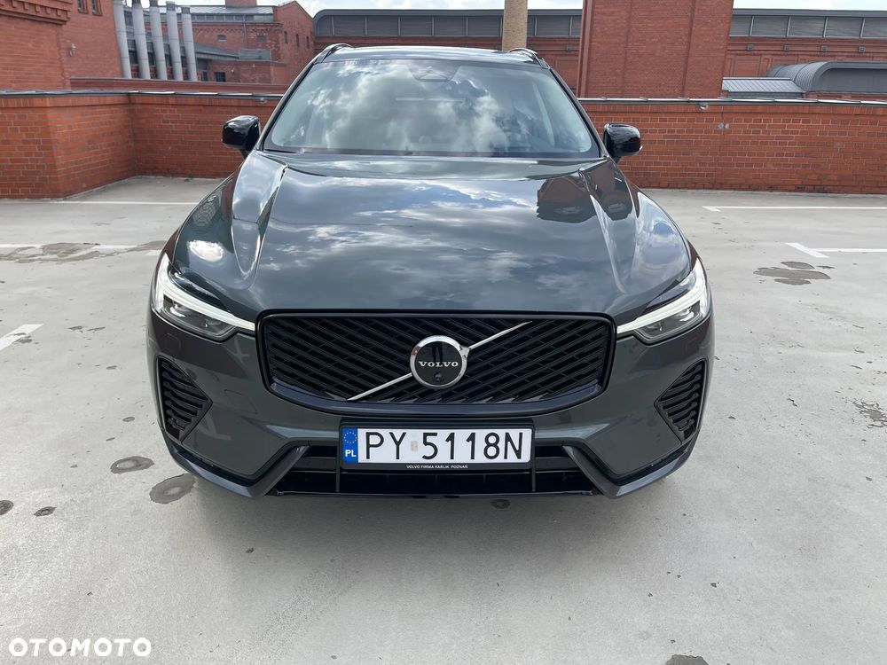 Volvo XC 60 B5 B AWD Ultra Dark - 3