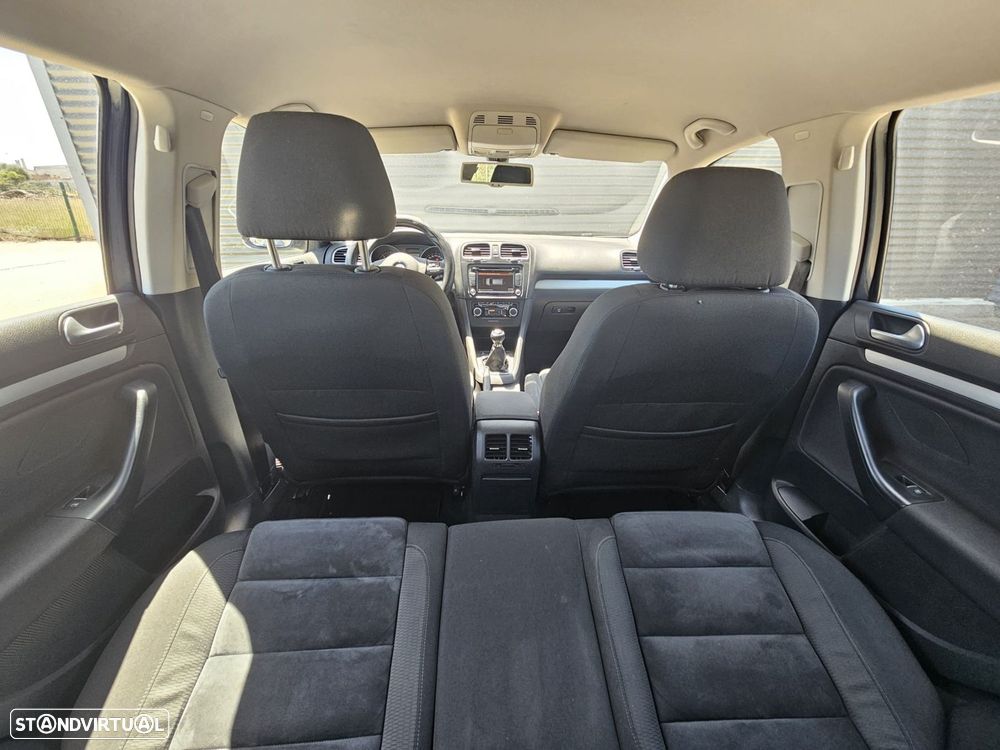 VW Golf Variant 1.6 TDi Highline - 47