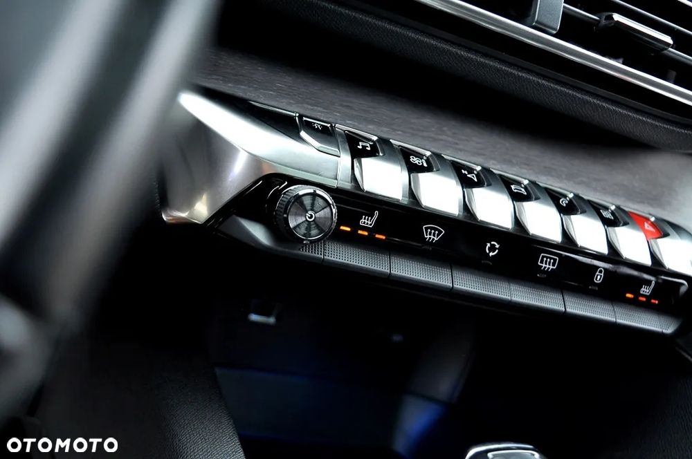 Peugeot 5008 2.0 BlueHDI GT S&S EAT8 - 33