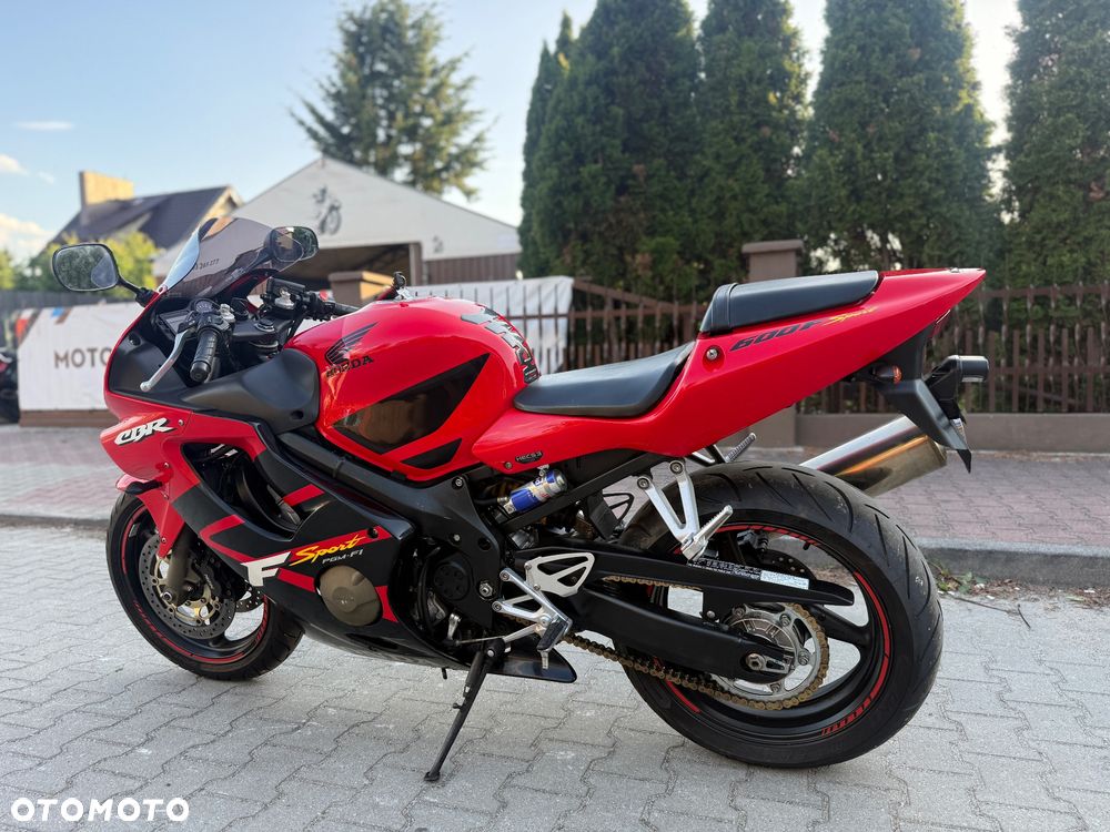 Honda CBR - 16