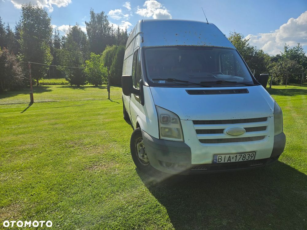 Ford Transit 350L - 12