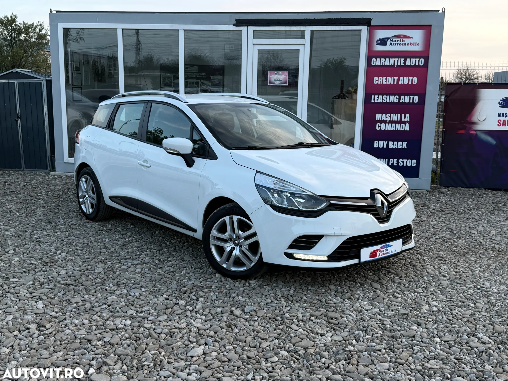 Renault Clio Grandtour Energy TCe 90 Business - 38