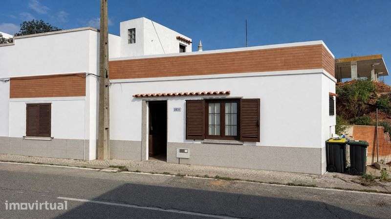 Casa pra renovar - Grande imagem: 2/8