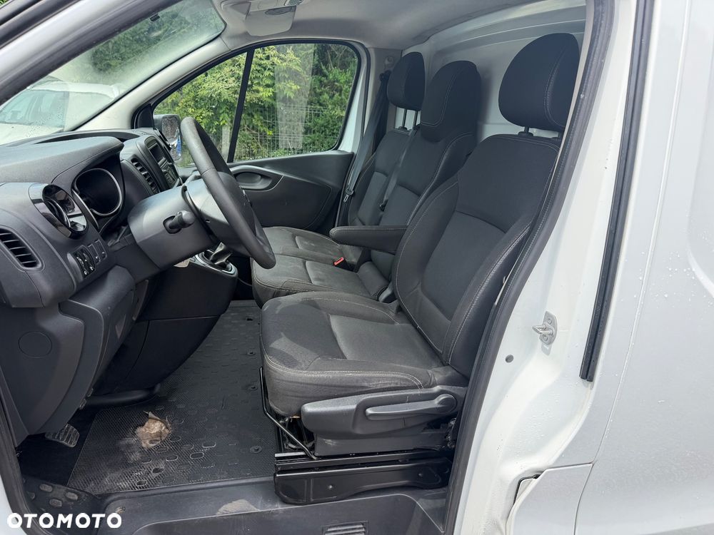 Nissan NV300 - 7
