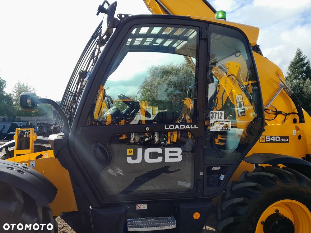 JCB 540-140 - 12