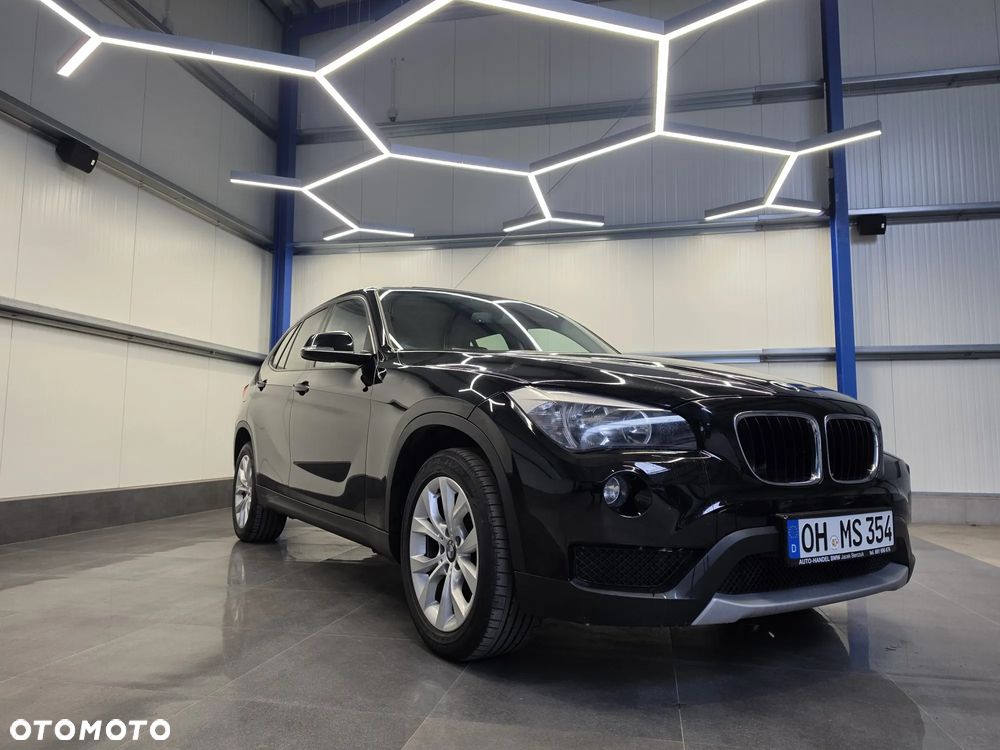 BMW X1 xDrive18d Sport Line - 6