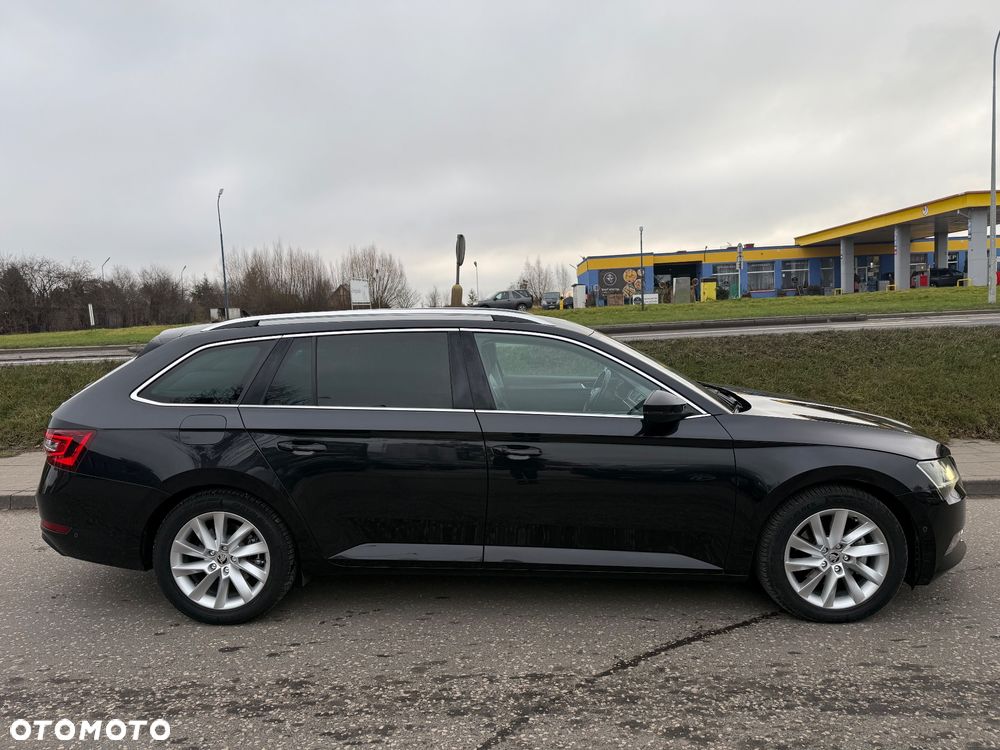 Skoda Superb 2.0 TDI Ambition - 8