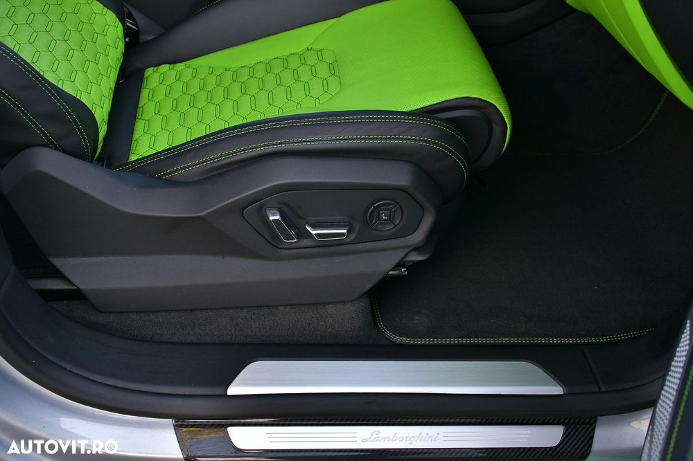 Lamborghini URUS Standard - 39