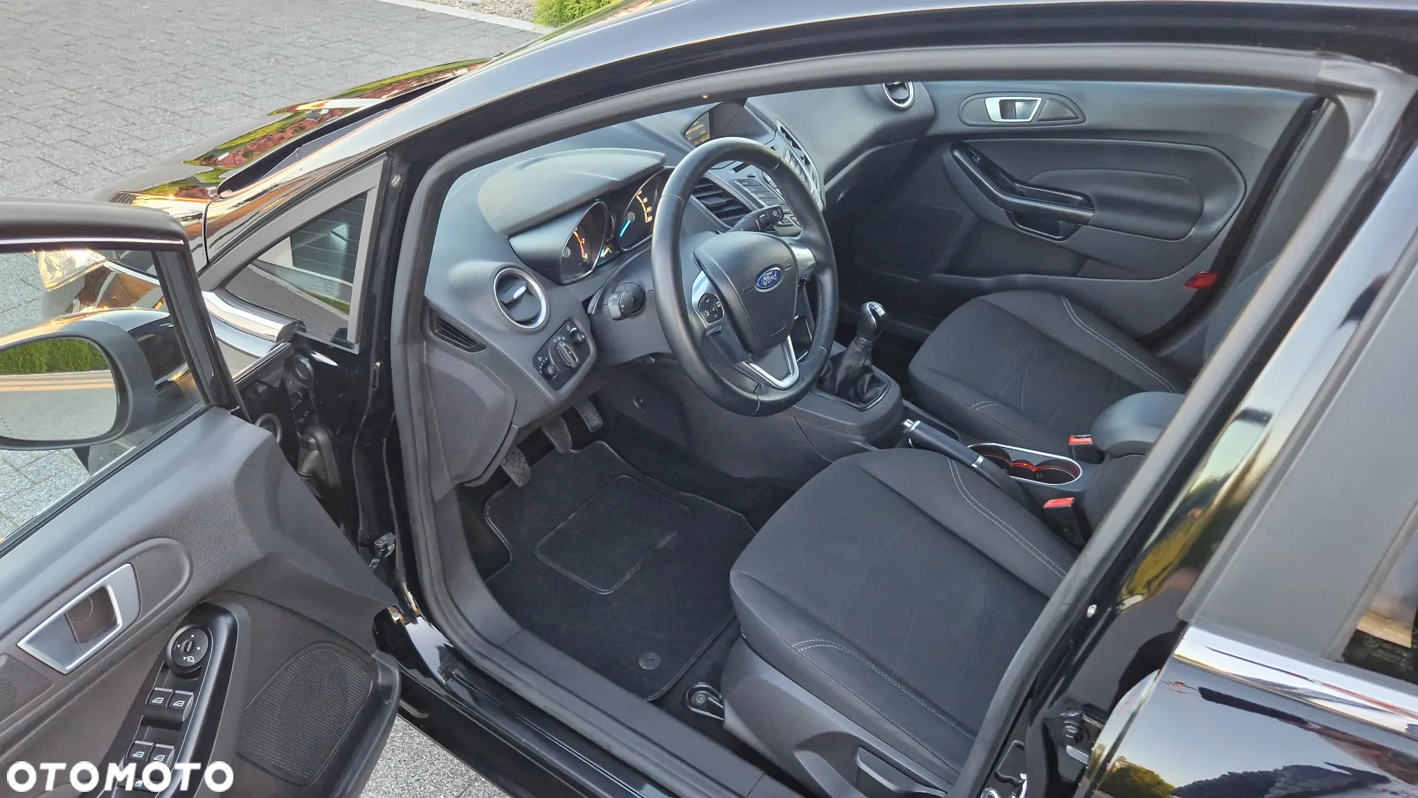 Ford Fiesta 1.0 EcoBoost Titanium - 7