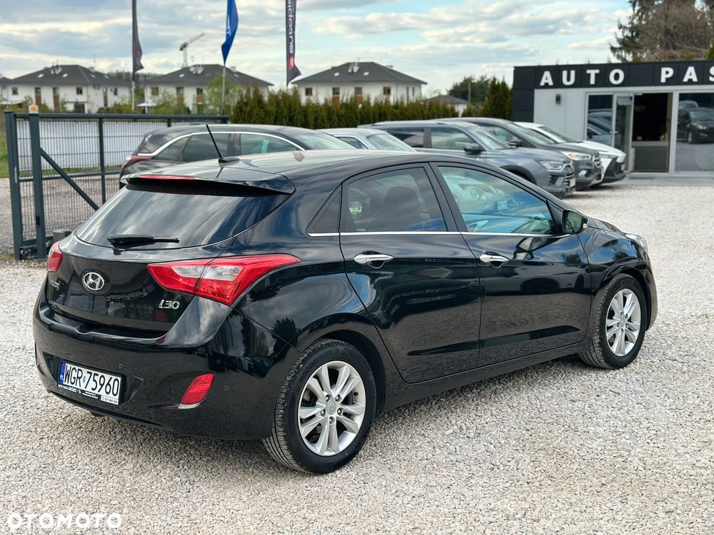 Hyundai i30 1.6 GDI Premium - 8
