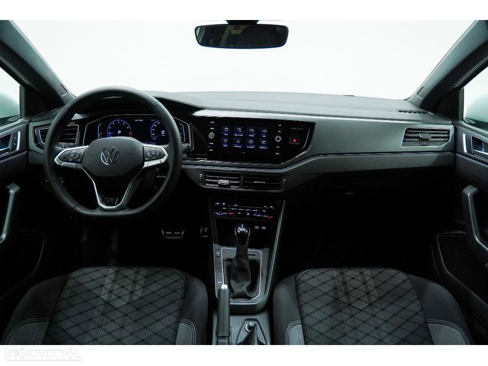 VW Taigo 1.0 TSI R-Line DSG - 23