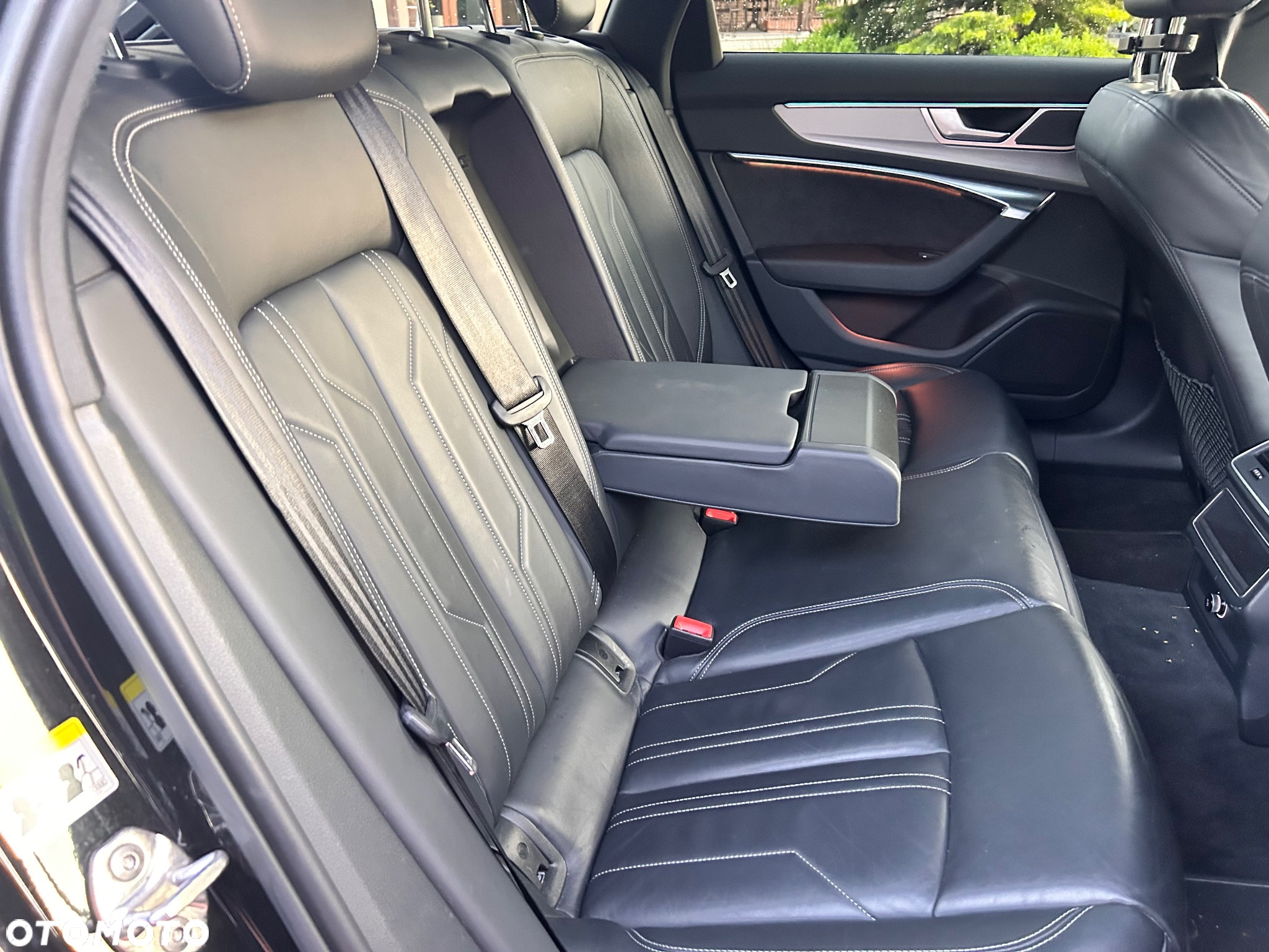 Audi A6 - 6