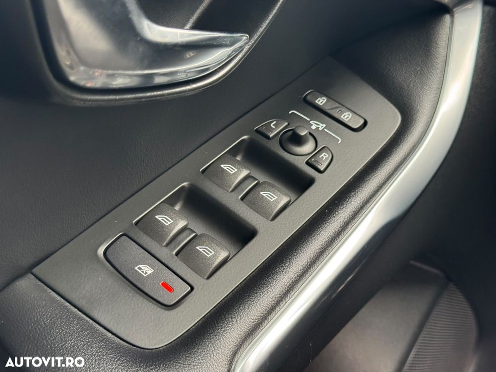 Volvo V40 D3 RDesign - 25