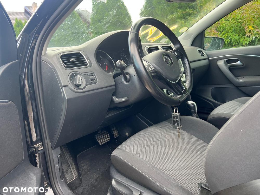Volkswagen Polo 1.4 TDI (Blue Motion Technology) DSG Comfortline - 16
