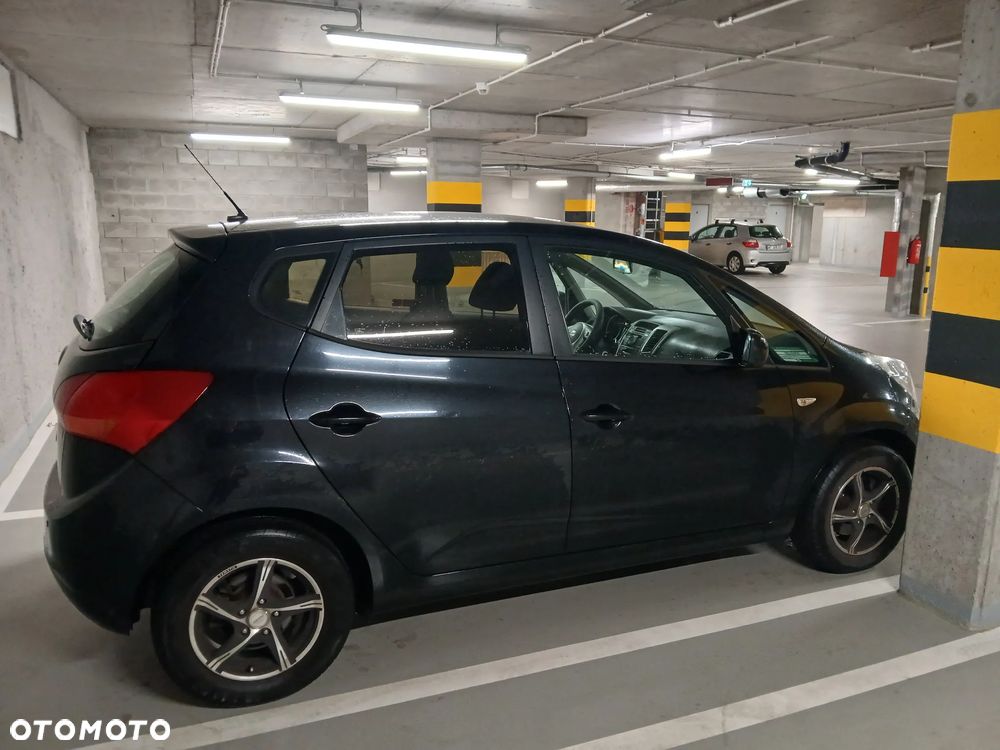 Kia Venga 1.4 M - 5