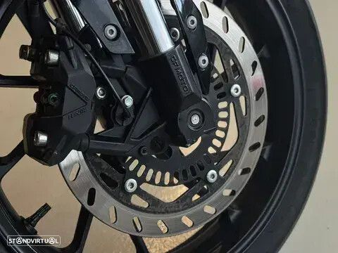 CF Moto 300NK - 6