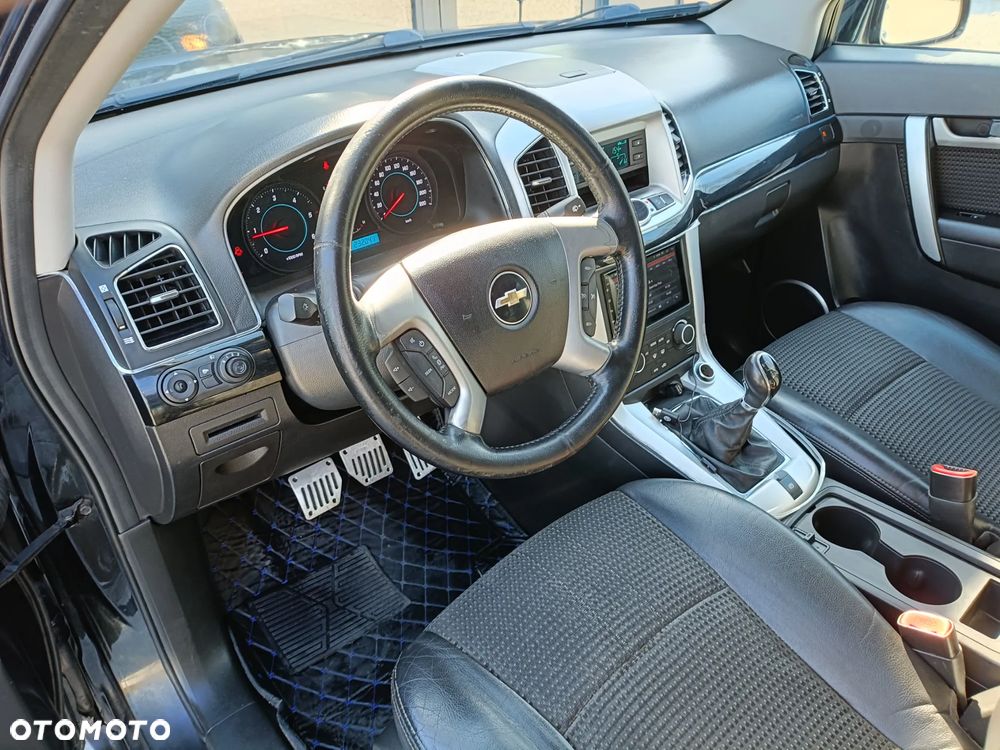 Chevrolet Captiva - 10