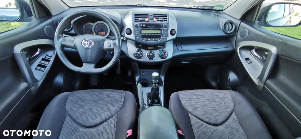 Toyota RAV4 2.0 VVT-i Sol 4x2 - 13