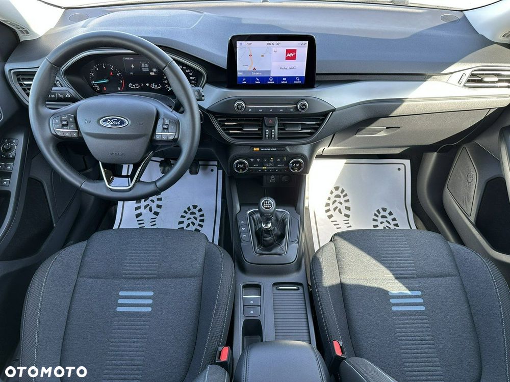 Ford Focus 1.0 EcoBoost Hybrid ACTIVE X - 5