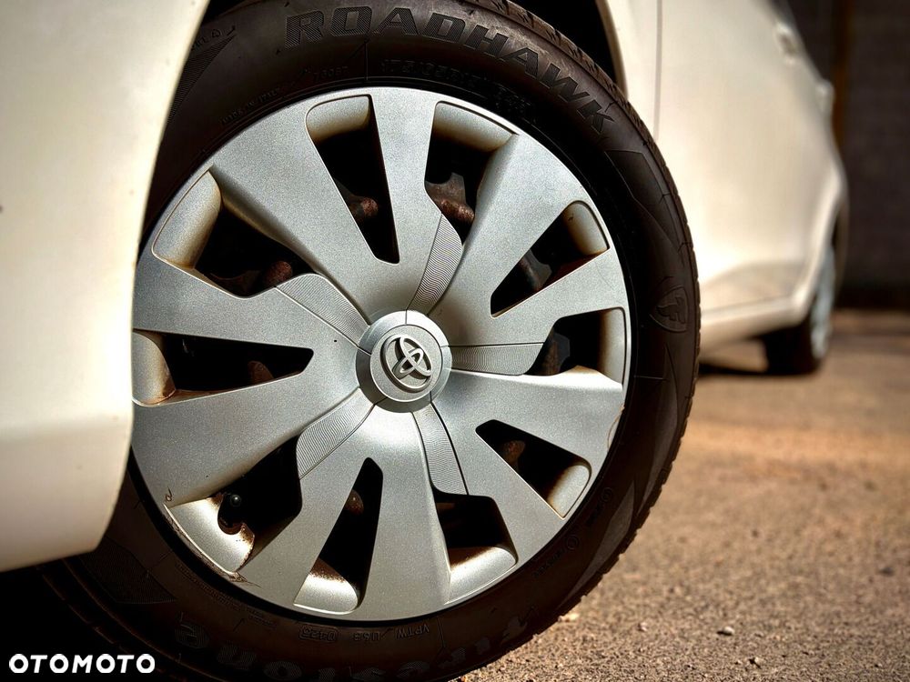 Toyota Yaris 1.0 Active EU6 - 9