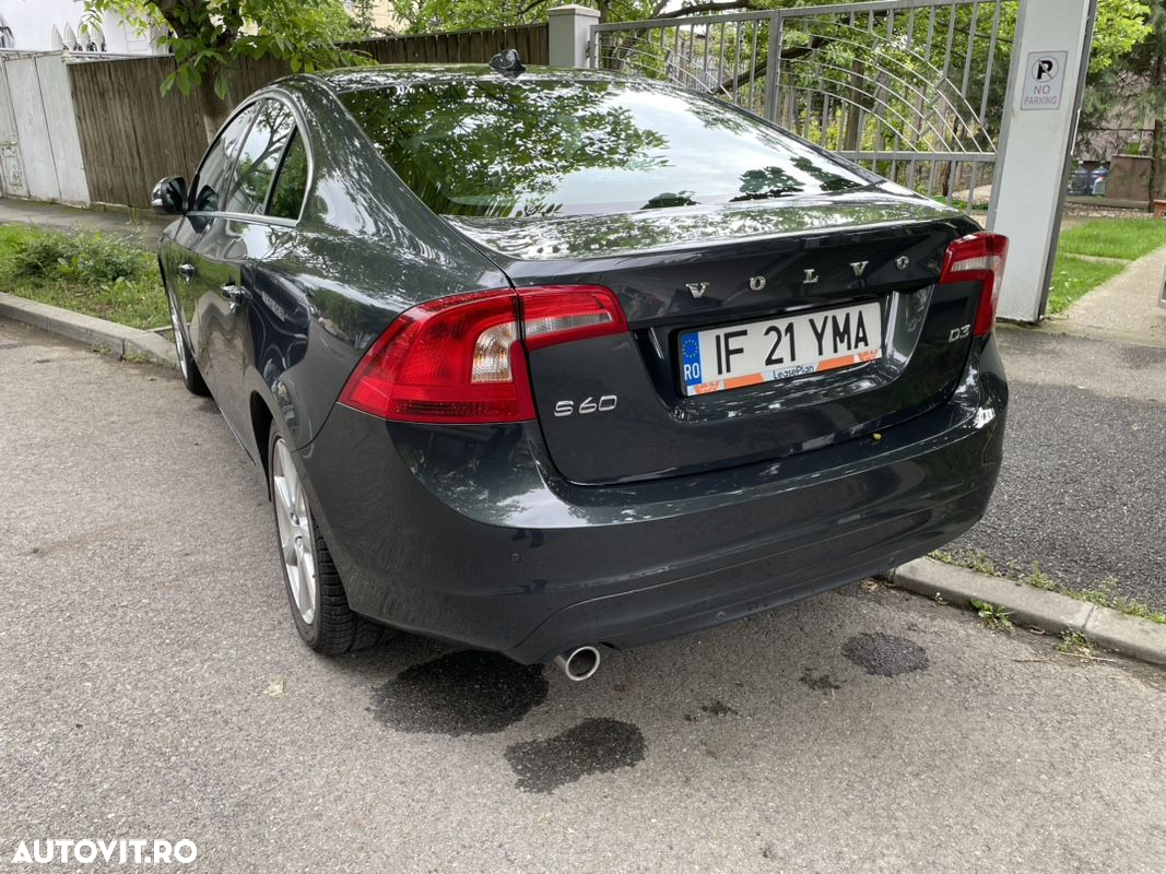 Volvo S60 - 4