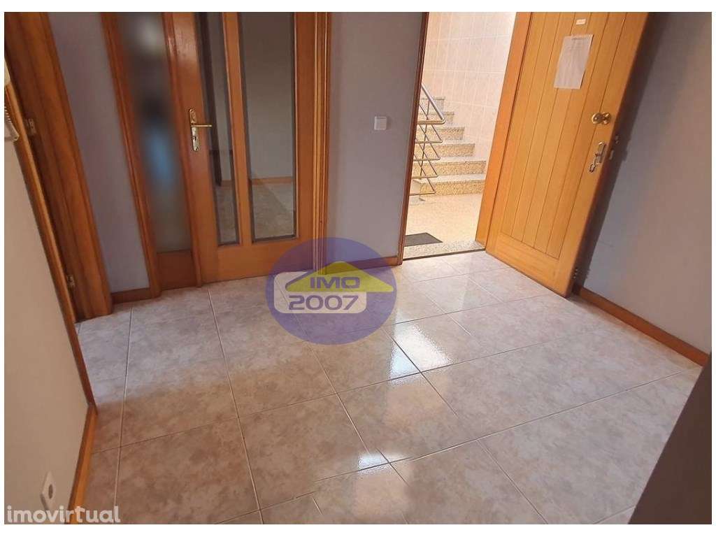 Apartamento T3 em Pedroso - Grande imagem: 3/17