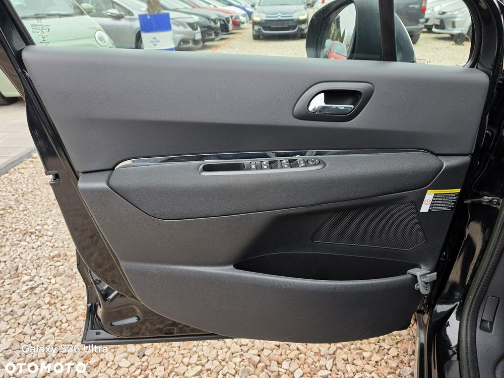 Peugeot 3008 1.6 Style - 23