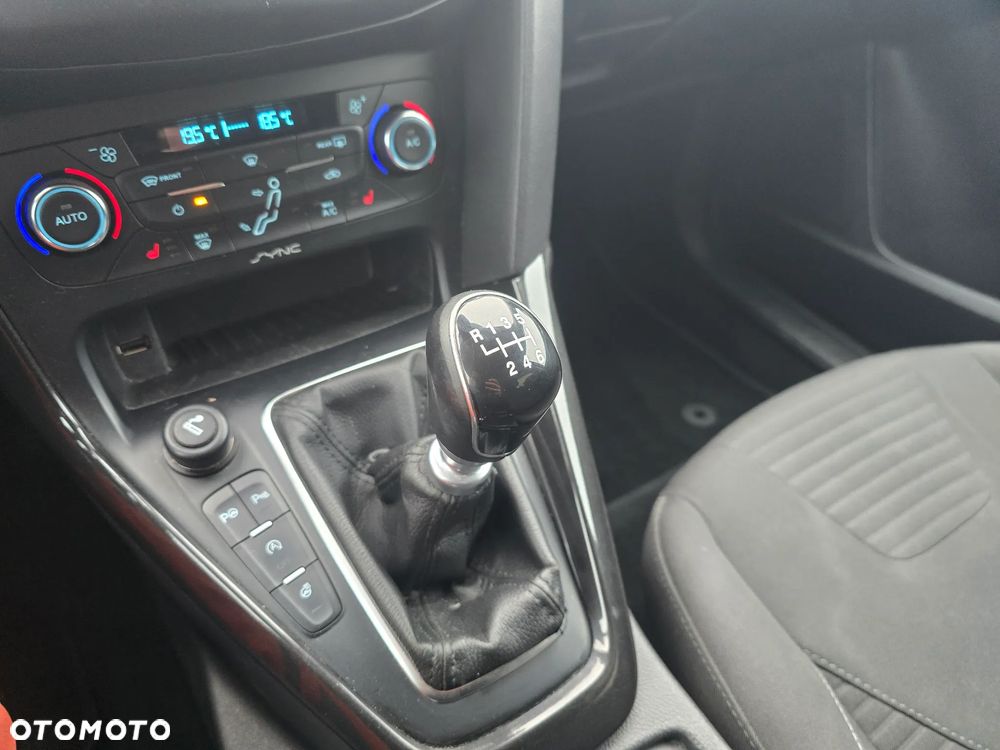 Ford Focus - 18