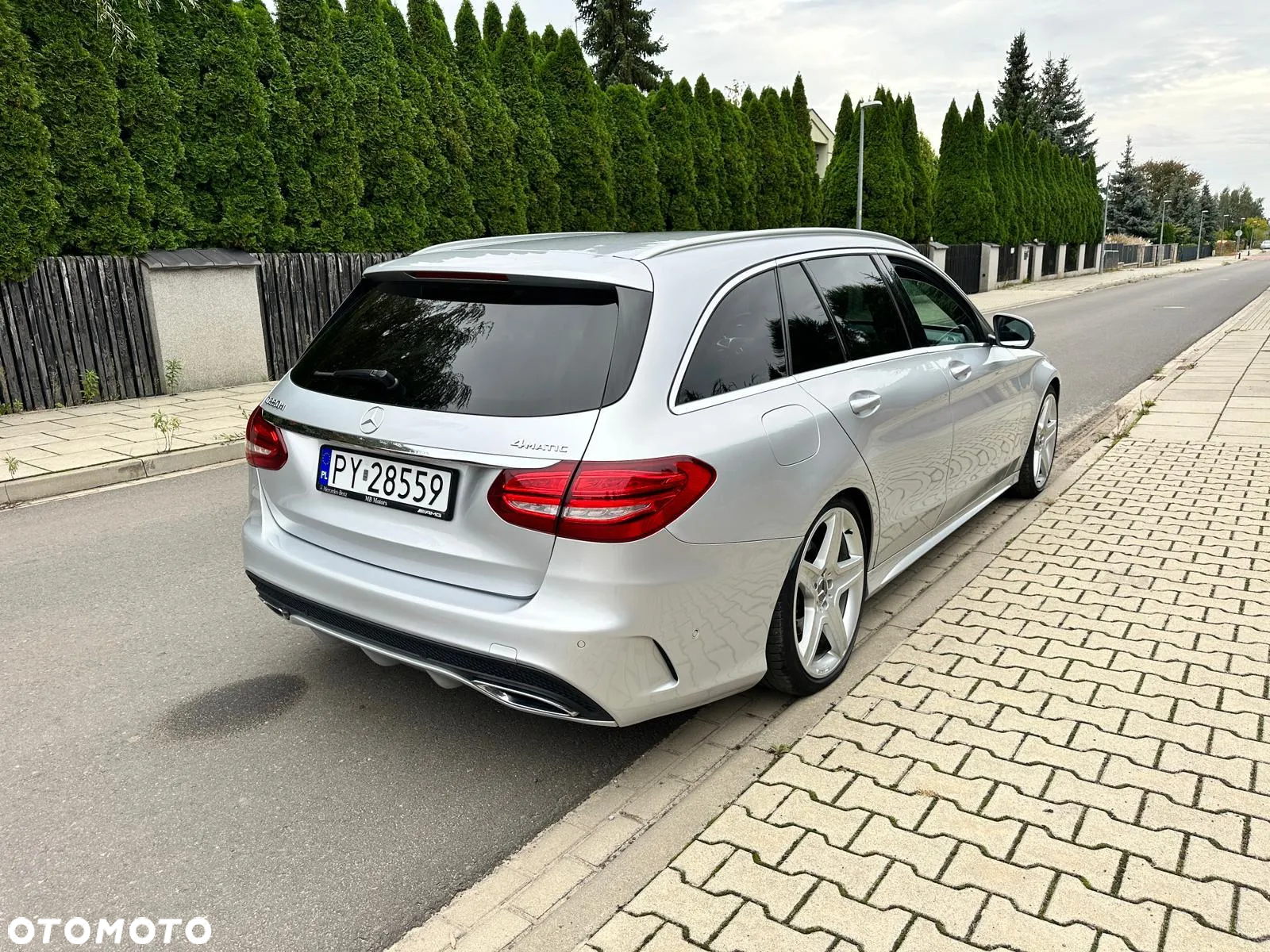 Mercedes-Benz Klasa C 220 d 4Matic T 9G-TRONIC AMG Line - 16