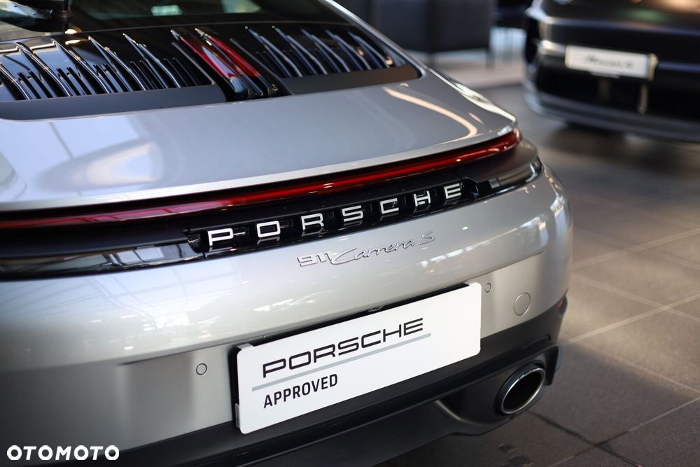 Porsche 911 Carrera S - 25