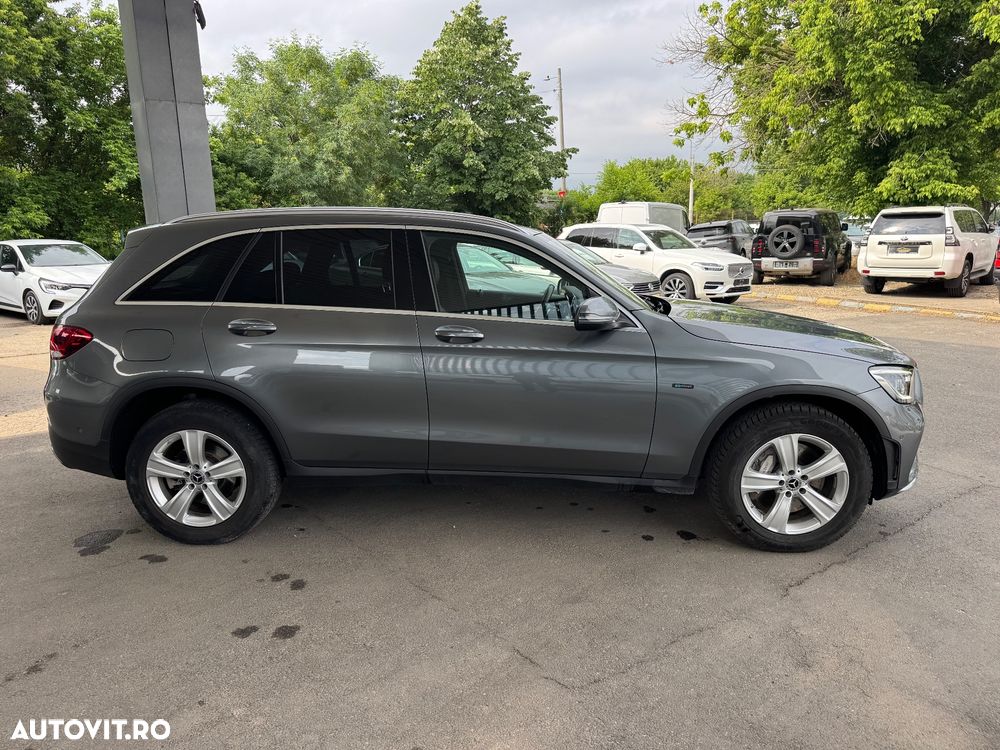Mercedes-Benz GLC 300 de 4Matic 9G-TRONIC AMG Line - 7