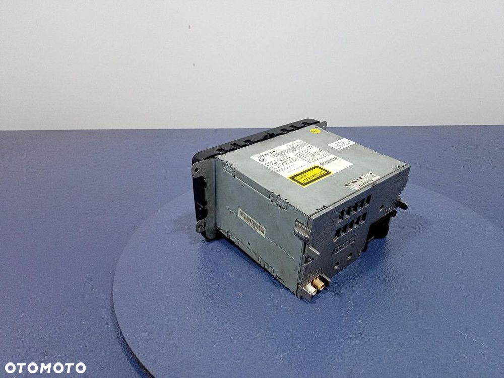 VW PASSAT B6 RADIO FABRYCZNE CD 3C0035195B - 3