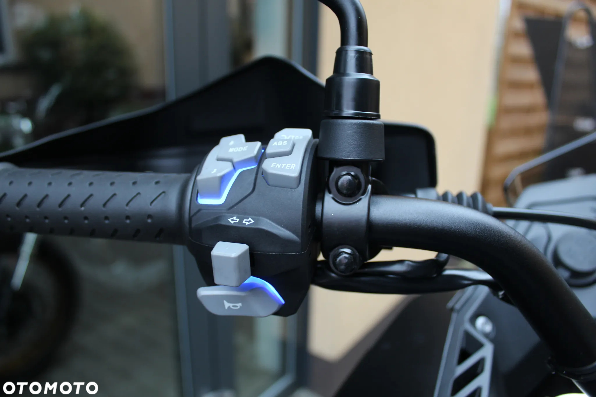 VOGE 625DSX - 16