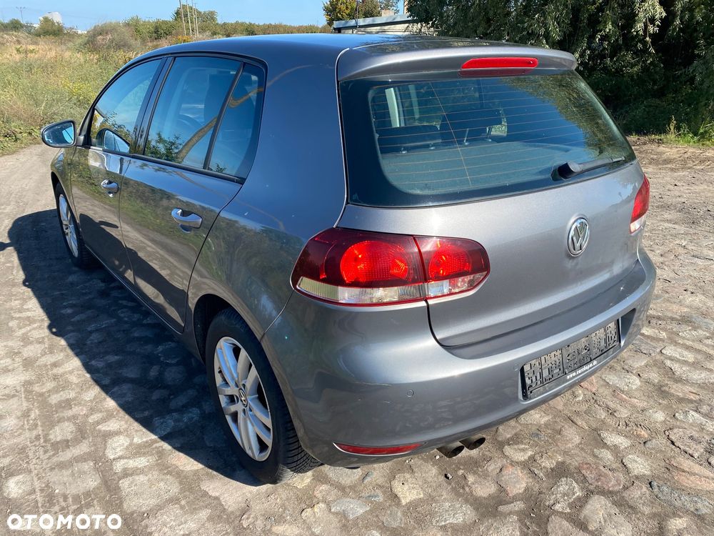 Volkswagen Golf - 13