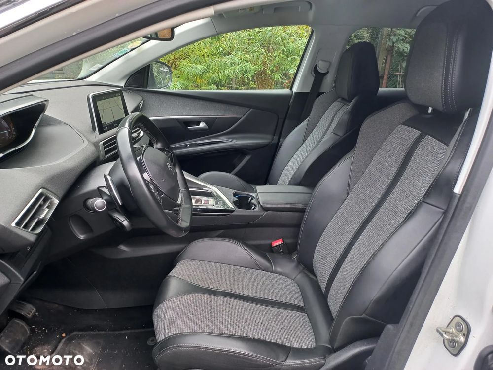 Peugeot 3008 1.5 BlueHDi Allure S&S EAT8 - 7