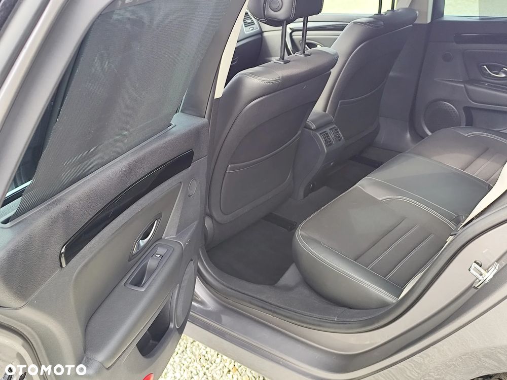 Renault Laguna dCi 150 FAP Start-Stop Bose Edition - 21