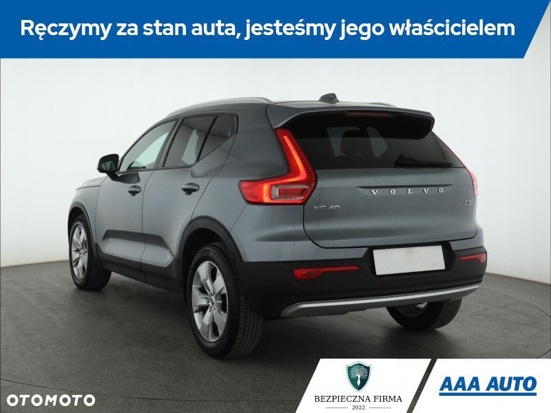 Volvo XC 40 - 6