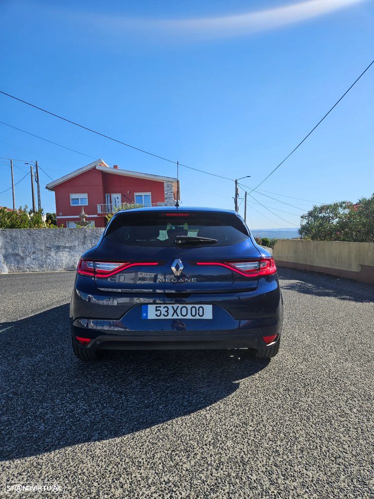Renault Mégane - 5