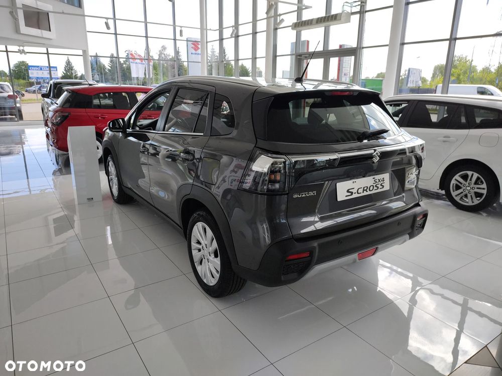 Suzuki SX4 S-Cross 1.5 DualJet Hybrid Premium Plus SP AGS - 4