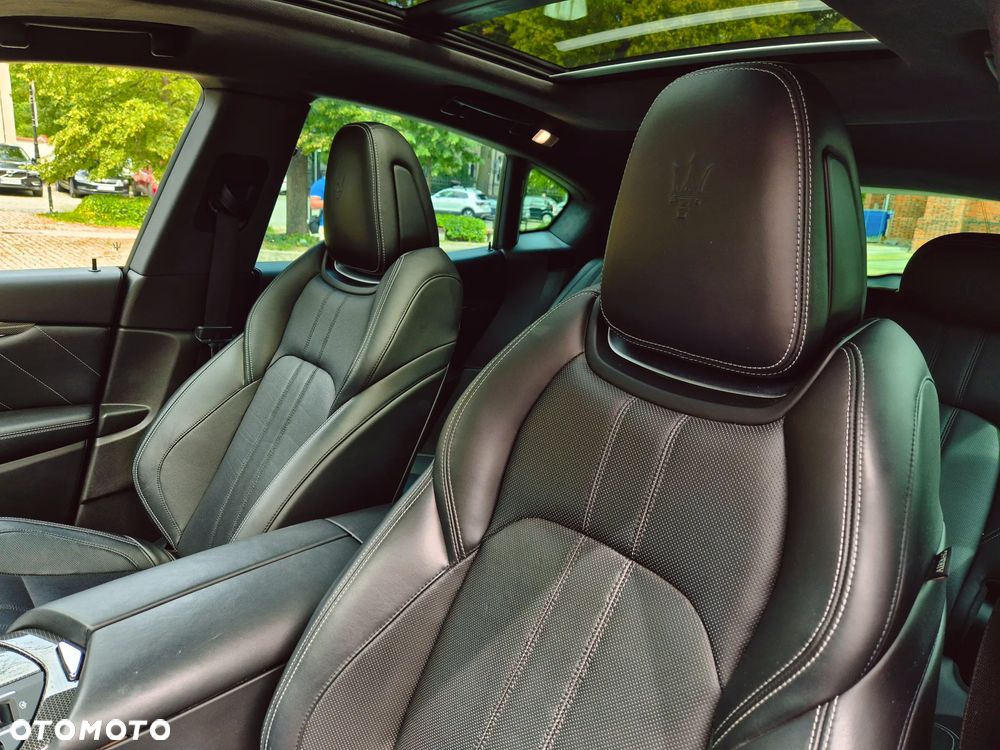 Maserati Levante - 32