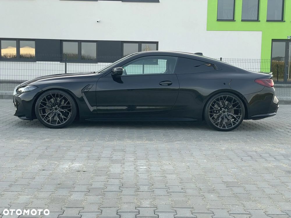 BMW M4 Coupe DKG - 36