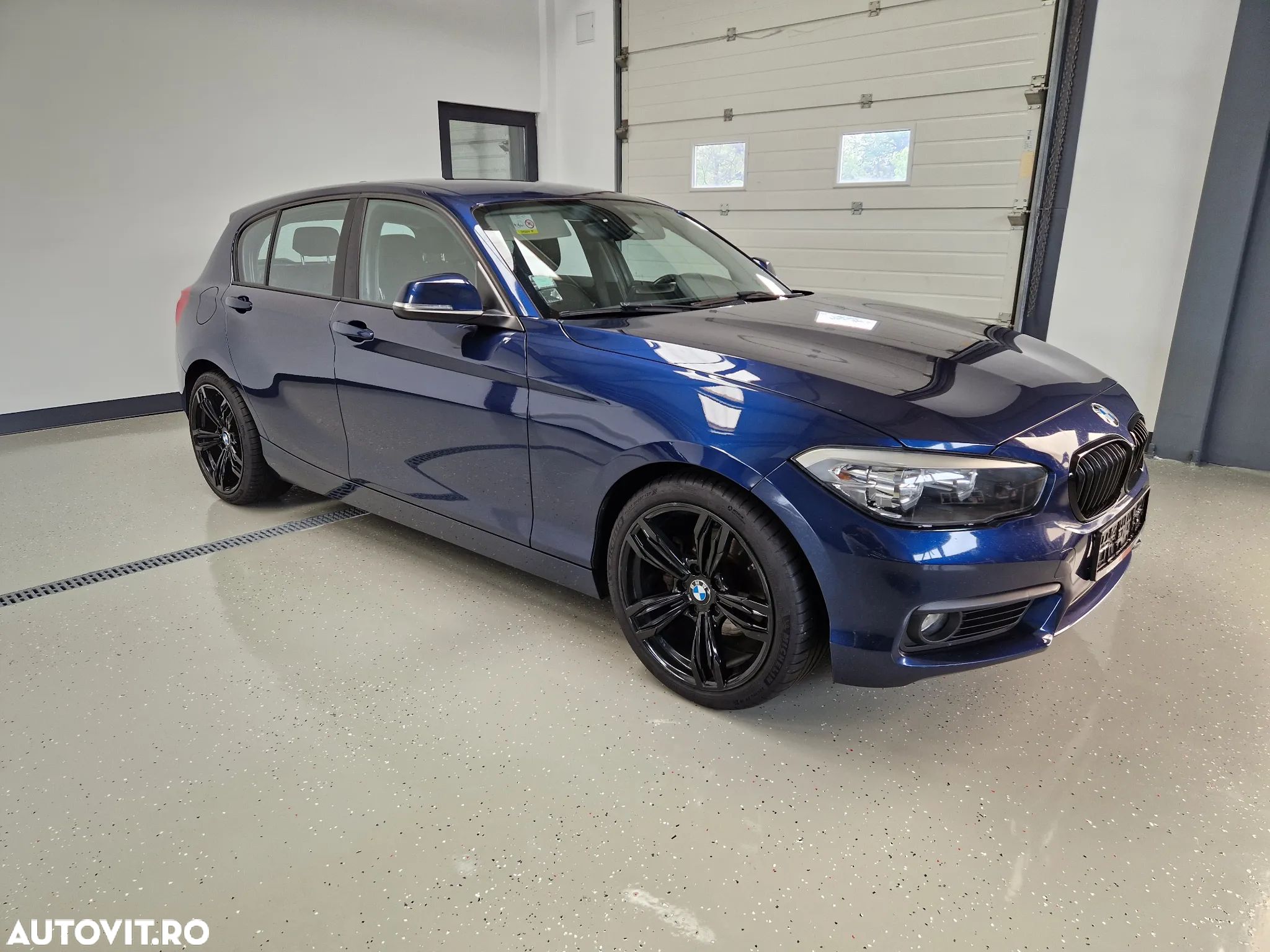 BMW Seria 1 120d Sport Line Shadow - 1