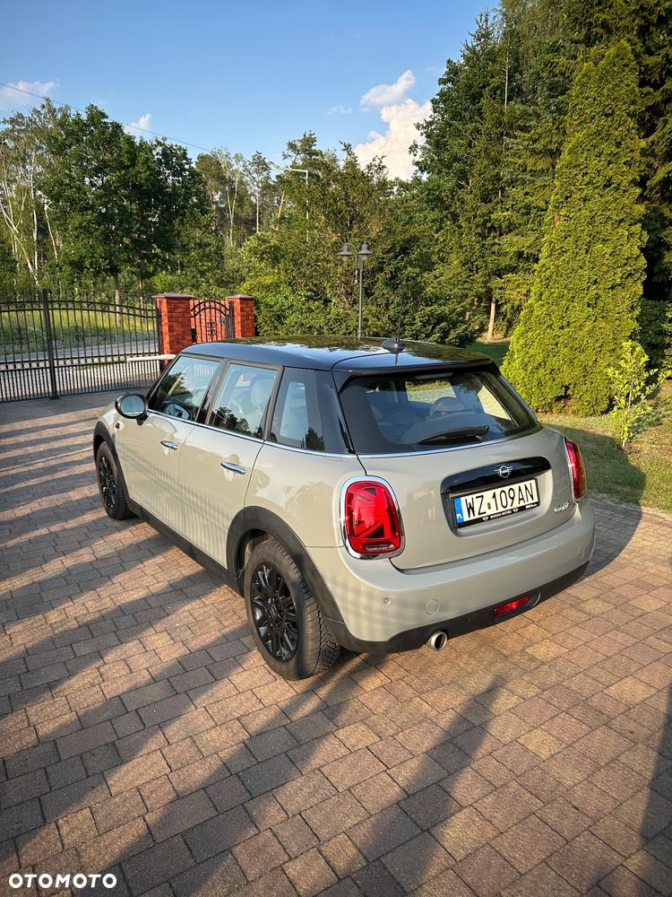 MINI Cooper Standard - 5