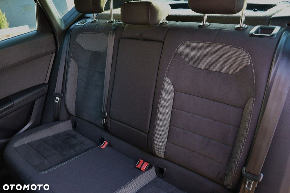 Seat Ateca 2.0 TDI 4Drive XCELLENCE - 11