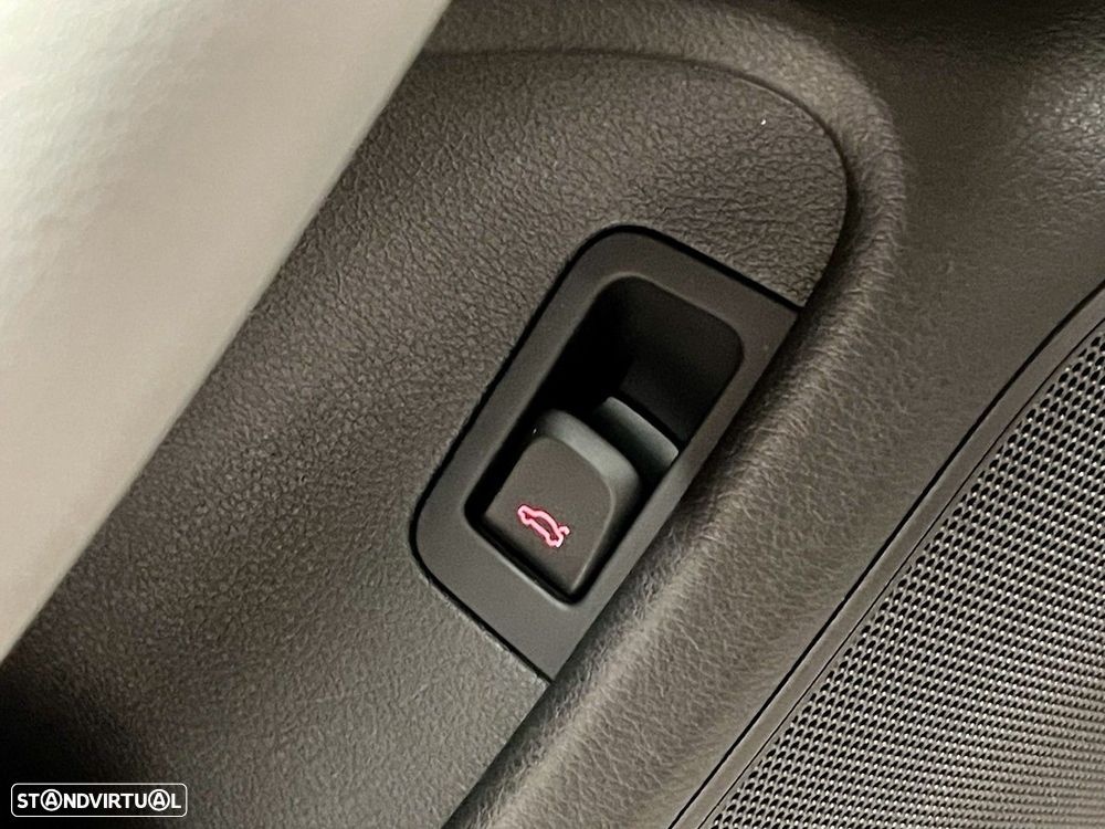 Audi A6 Allroad 3.0 TDi quattro Adv.S tronic C.Diesel - 35